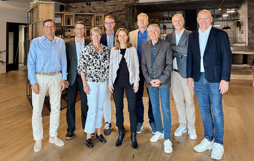 Vorstand APR 2025 Quer