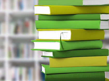 Teaserbild B%C3%BCcher Gruen 698x524px